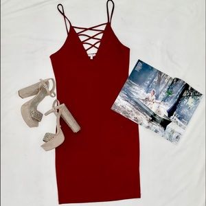 Maroon bodycon dress